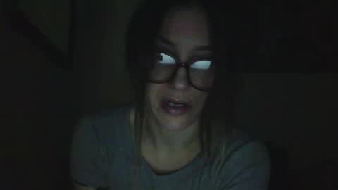 Snapshot of lil_bit_midnightmuse chatting on April 1, 10:18 pm lil_bit_midnightmuse online show from April 1, 10:18 pm