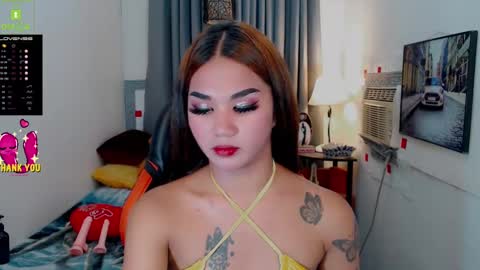 LILY online show from February 5, 3:52 pm