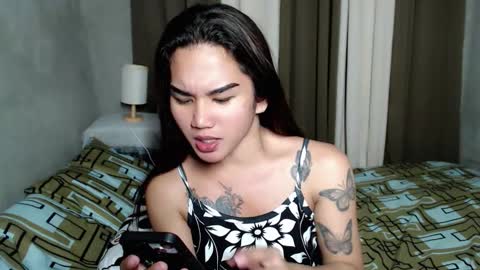 LILY online show from February 3, 10:09 am