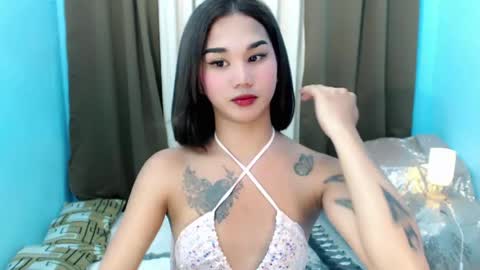 LILY online show from May 26, 7:59 am