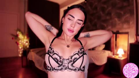 Snapshot of lil_gabbyg chatting on December 20, 3:36 am Gabriela online show from December 20, 3:36 am