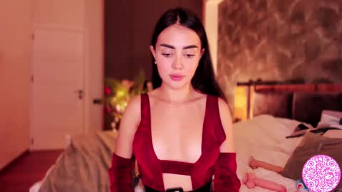 Snapshot of lil_gabbyg chatting on December 27, 9:50 am Gabriela online show from December 27, 9:50 am