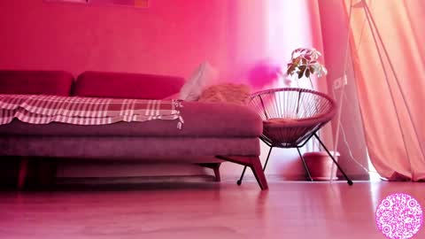 Snapshot of lil_gabbyg chatting on January 8, 6:41 am Gabriela online show from January 8, 6:41 am