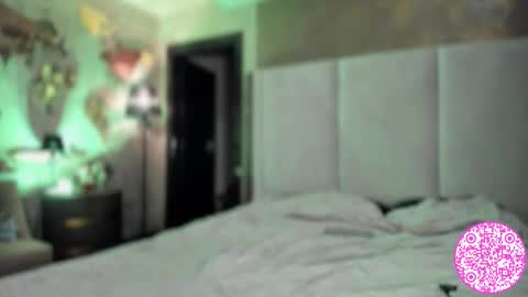 Snapshot of lil_gabbyg chatting on October 16, 7:26 pm Gabriela online show from October 16, 7:26 pm