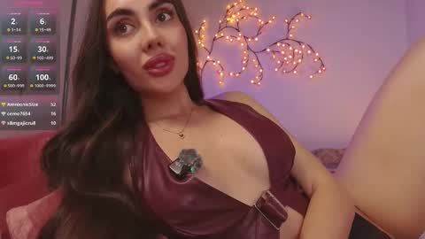 Snapshot of lil_gabbyg chatting on March 20, 6:57 pm Gabriela online show from March 20, 6:57 pm