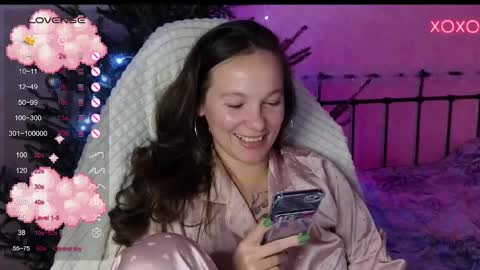 little moon online show from December 26, 2:27 pm