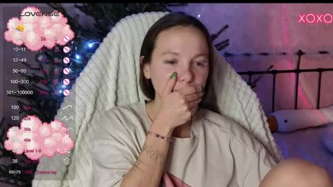 little moon online show from December 29, 6:16 pm