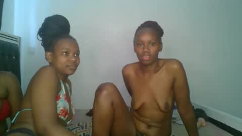 lil_meg online show from February 27, 8:03 am