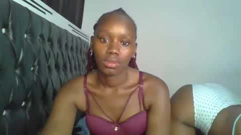 lil_meg online show from March 8, 7:28 pm