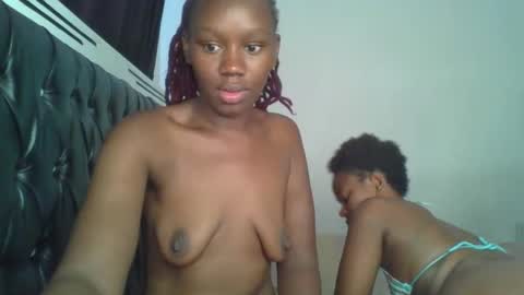 lil_meg online show from March 17, 6:28 am