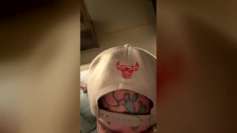 lil_pepino online show from June 11, 11:41 am