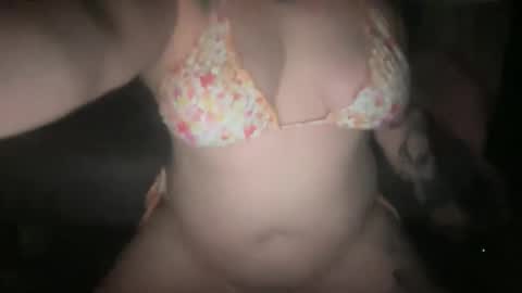 Snapshot of lil_spoon chatting on October 24, 10:33 am lil_spoon online show from October 24, 10:33 am