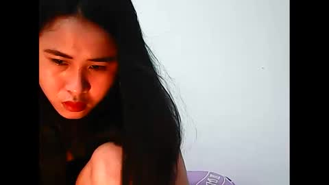 Snapshot of lil_sweetgirl4u chatting on February 4, 7:22 pm lil_sweetgirl4u online show from February 4, 7:22 pm