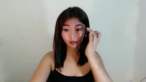    online show from March 23, 9:13 am