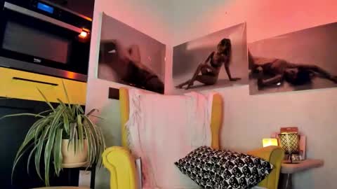 aka princessmaya online show from November 25, 10:10 pm