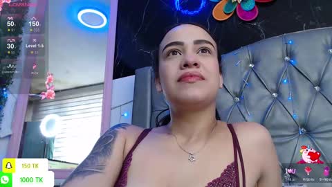 Snapshot of lila_gummy_ chatting on September 22, 1:02 pm online show from September 22, 1:02 pm
