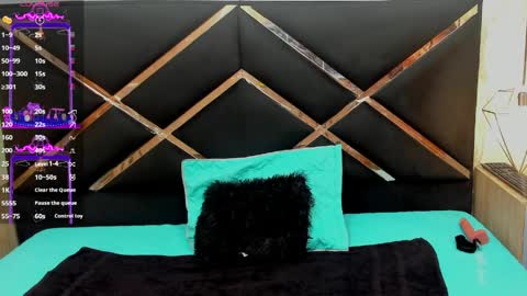 Snapshot of lila_horney chatting on April 12, 12:21 pm Lila online show from April 12, 12:21 pm