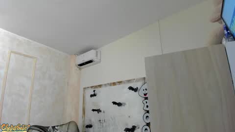 Snapshot of lilabeily chatting on October 27, 7:40 pm lila bailey online show from October 27, 7:40 pm