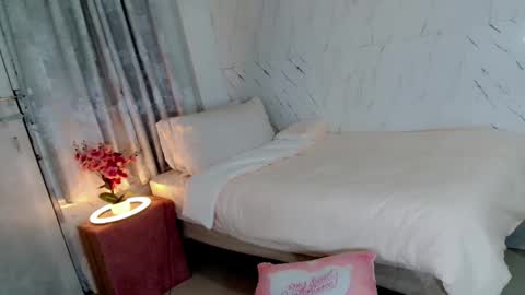 Lila online show from February 21, 4:46 am