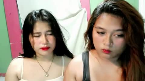 Snapshot of lilatmaho chatting on March 22, 3:32 am Im Rain online show from March 22, 3:32 am