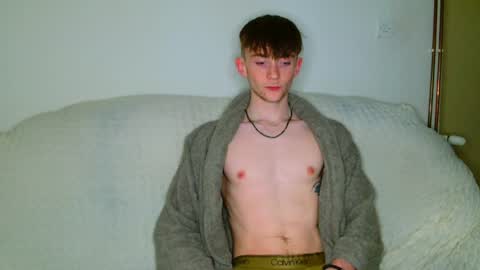 lilbearxxxx online show from April 24, 8:00 pm