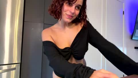 Snapshot of lilbeccaxo chatting on July 28, 8:52 pm Rebecca online show from July 28, 8:52 pm