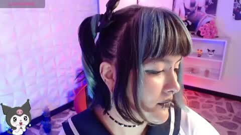 Snapshot of lilcandy19 chatting on May 6, 11:59 am lilcandy19 online show from May 6, 11:59 am