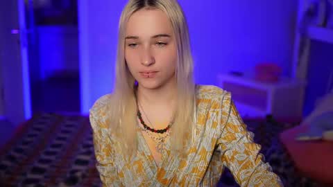 Anna online show from April 15, 1:23 am