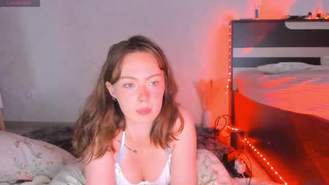 lilemma19 online show from June 1, 8:10 pm