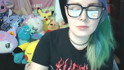 Snapshot of lilemmy1999 chatting on December 11, 4:53 pm emily ryanson online show from December 11, 4:53 pm