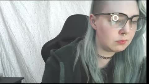 Snapshot of lilemmy1999 chatting on May 29, 7:56 pm emily ryanson online show from May 29, 7:56 pm