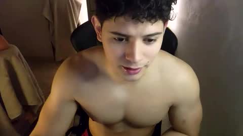 Snapshot of lilhotnando chatting on April 15, 3:13 am Fernando online show from April 15, 3:13 am