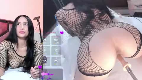Snapshot of lili_monn chatting on October 1, 11:16 am Lili online show from October 1, 11:16 am