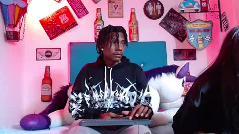 Snapshot of lili_roussi chatting on October 30, 3:41 am lili_roussi online show from October 30, 3:41 am