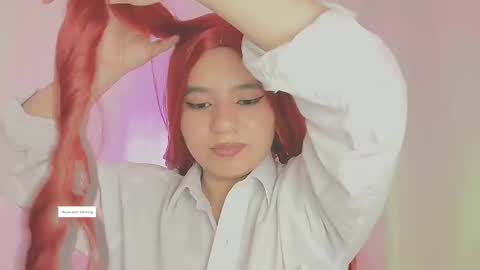 Snapshot of lili_tay chatting on November 25, 12:27 pm Lili online show from November 25, 12:27 pm