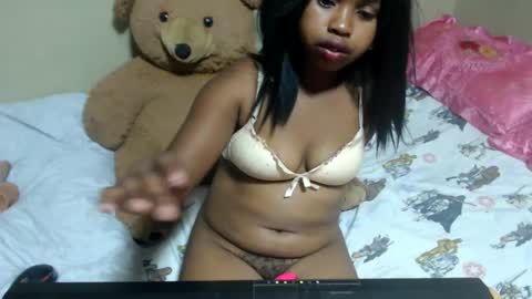 Snapshot of liliahsexie chatting on January 14, 8:15 pm liliah online show from January 14, 8:15 pm