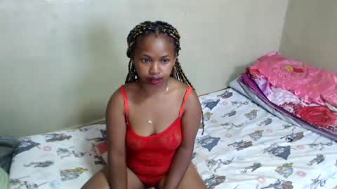 Snapshot of liliahsexie chatting on January 21, 4:21 am liliah online show from January 21, 4:21 am