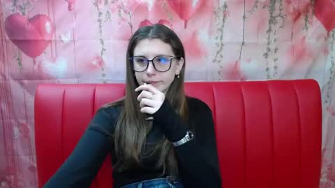 lilianashine online show from March 19, 6:06 am