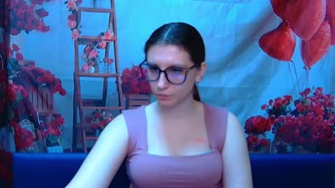 lilianashine online show from March 26, 6:30 am