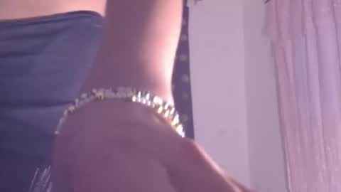 yesica online show from May 12, 11:24 pm