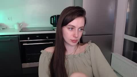 Snapshot of liliatlu chatting on March 17, 12:59 am Lilu online show from March 17, 12:59 am