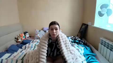 liliawoolf online show from October 13, 12:16 pm