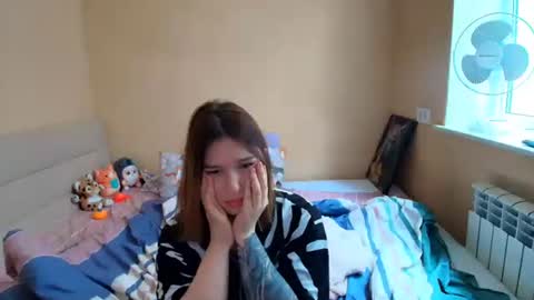 liliawoolf online show from October 18, 11:44 am