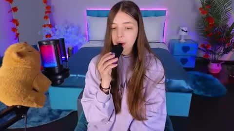 Snapshot of lilibakery chatting on October 28, 12:58 am Lili Bakery online show from October 28, 12:58 am