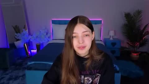 Snapshot of lilibakery chatting on December 15, 2:05 am Lili Bakery online show from December 15, 2:05 am