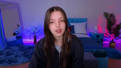 Lili Bakery online show from June 23, 2:31 am