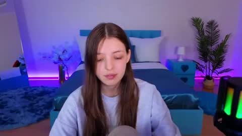 Lili Bakery online show from July 23, 1:58 am