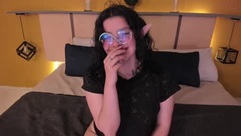 Snapshot of lilibeth___ chatting on February 25, 4:57 am Lili online show from February 25, 4:57 am