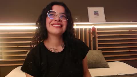 Snapshot of lilibeth___ chatting on February 27, 3:58 am Lili online show from February 27, 3:58 am