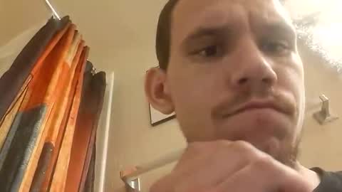 lilifrainzdwn56 online show from April 21, 11:29 pm